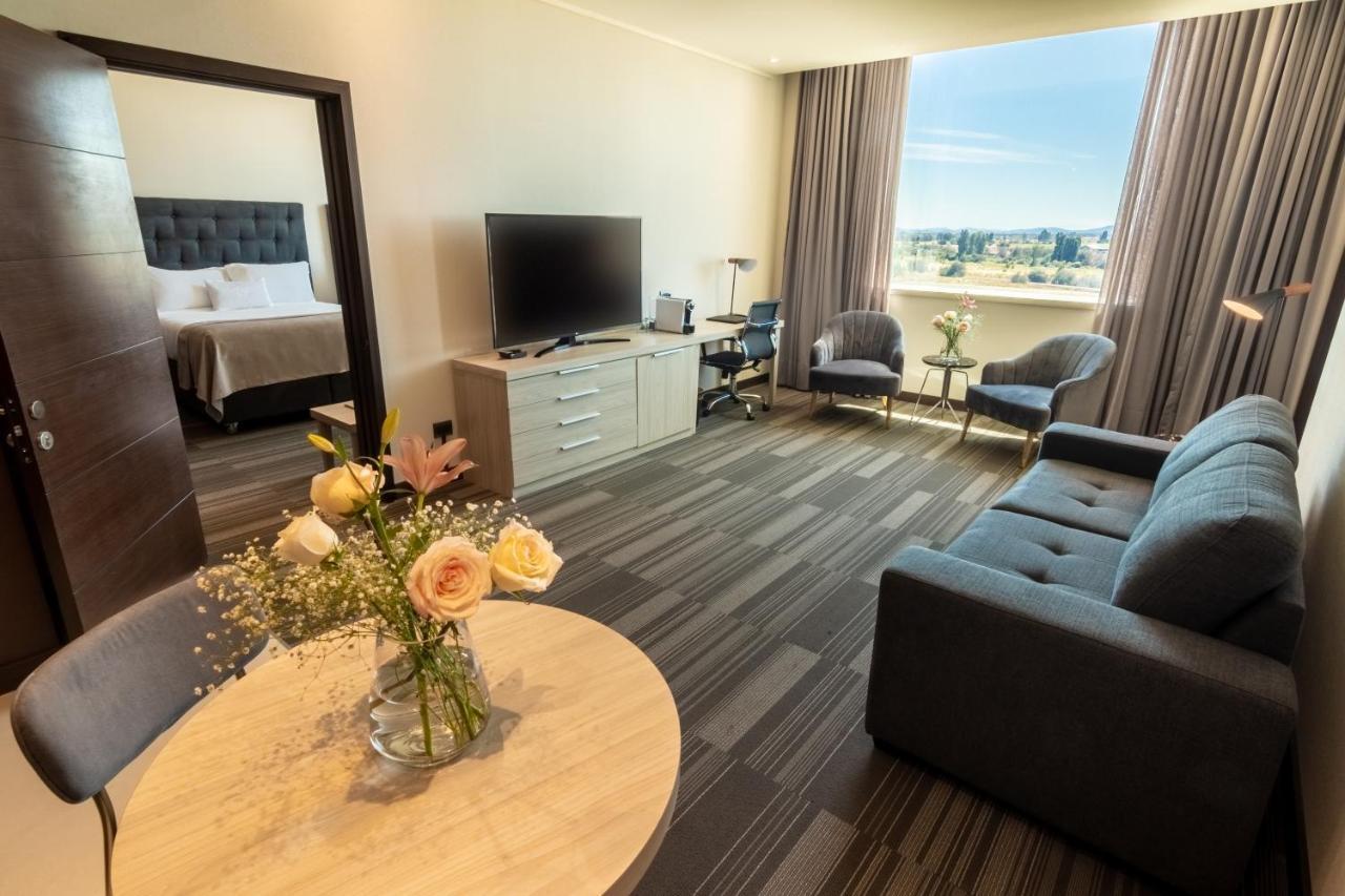 Mds Hotel Chillan Exterior photo Suite