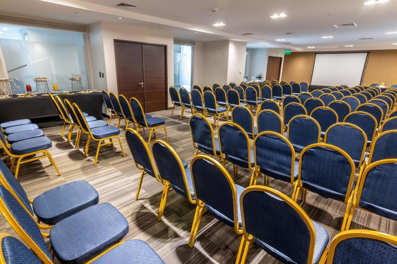 Mds Hotel Chillan Exterior photo A meeting room at the hotel